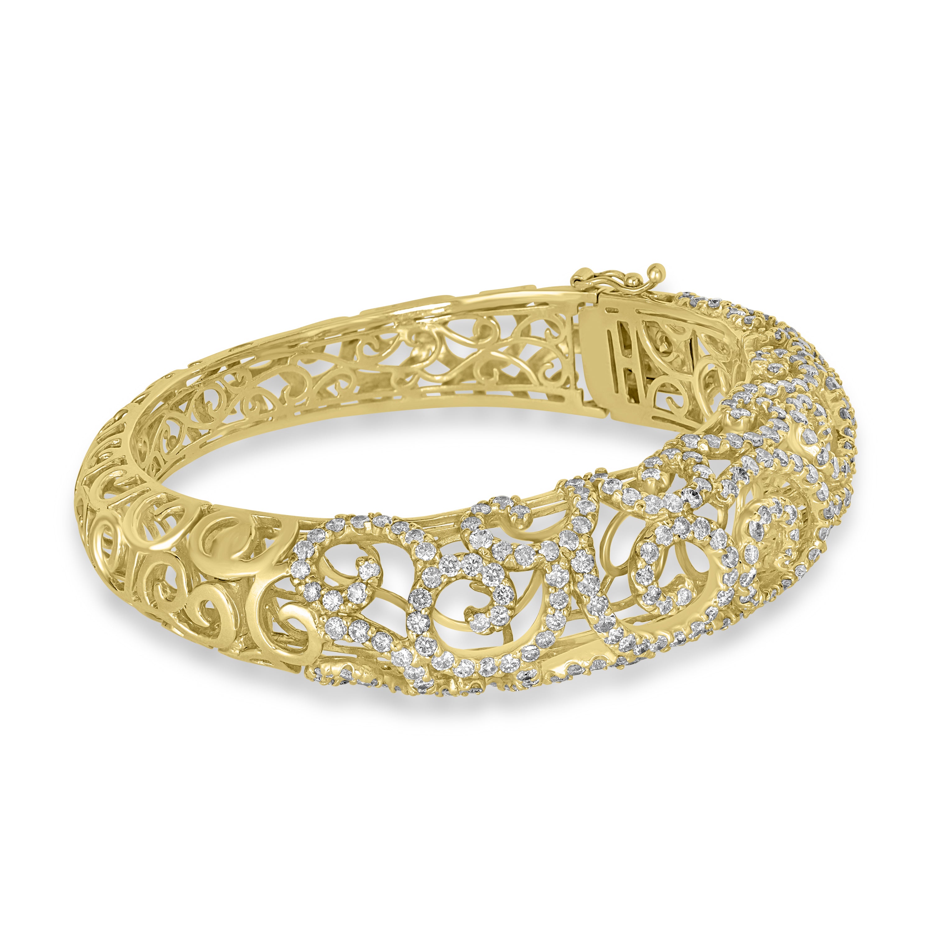 8.97 ct Diamond Bangle in 14K Yellow Gold