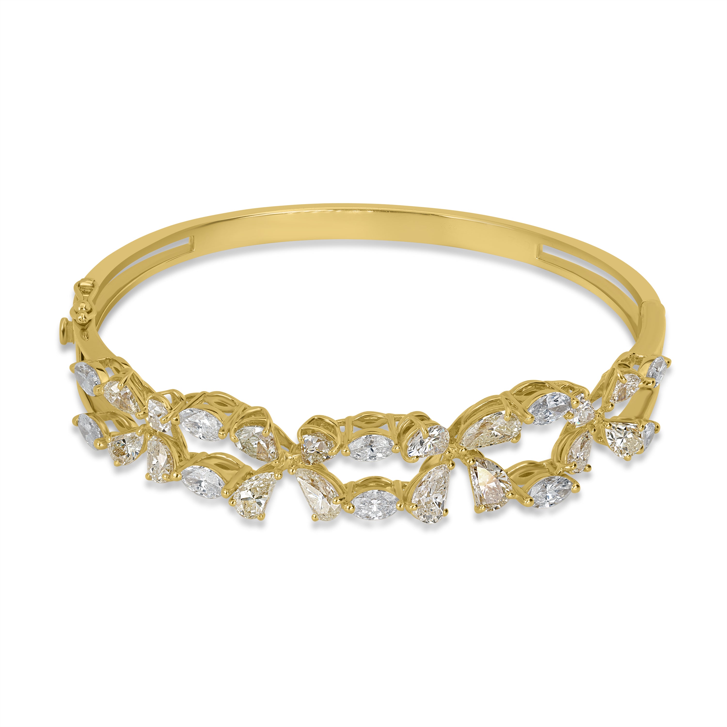 4.80 ct Diamond Bangle in 18K White Gold