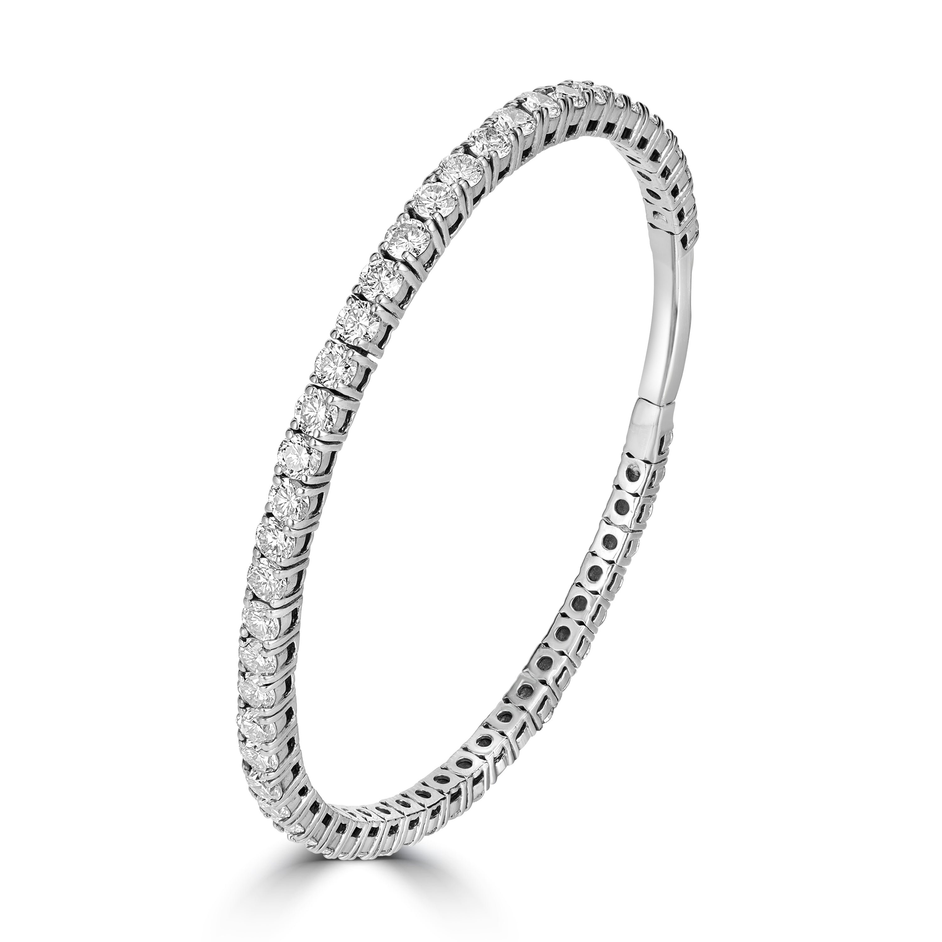 5.29 ct Diamond Bangle in 14K White Gold