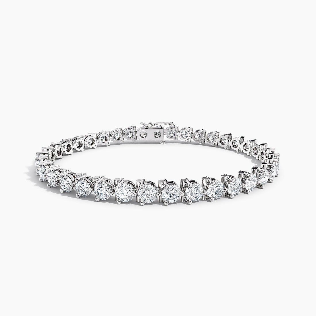 5.90 ct Diamond Tennis Bracelet in 18K White Gold
