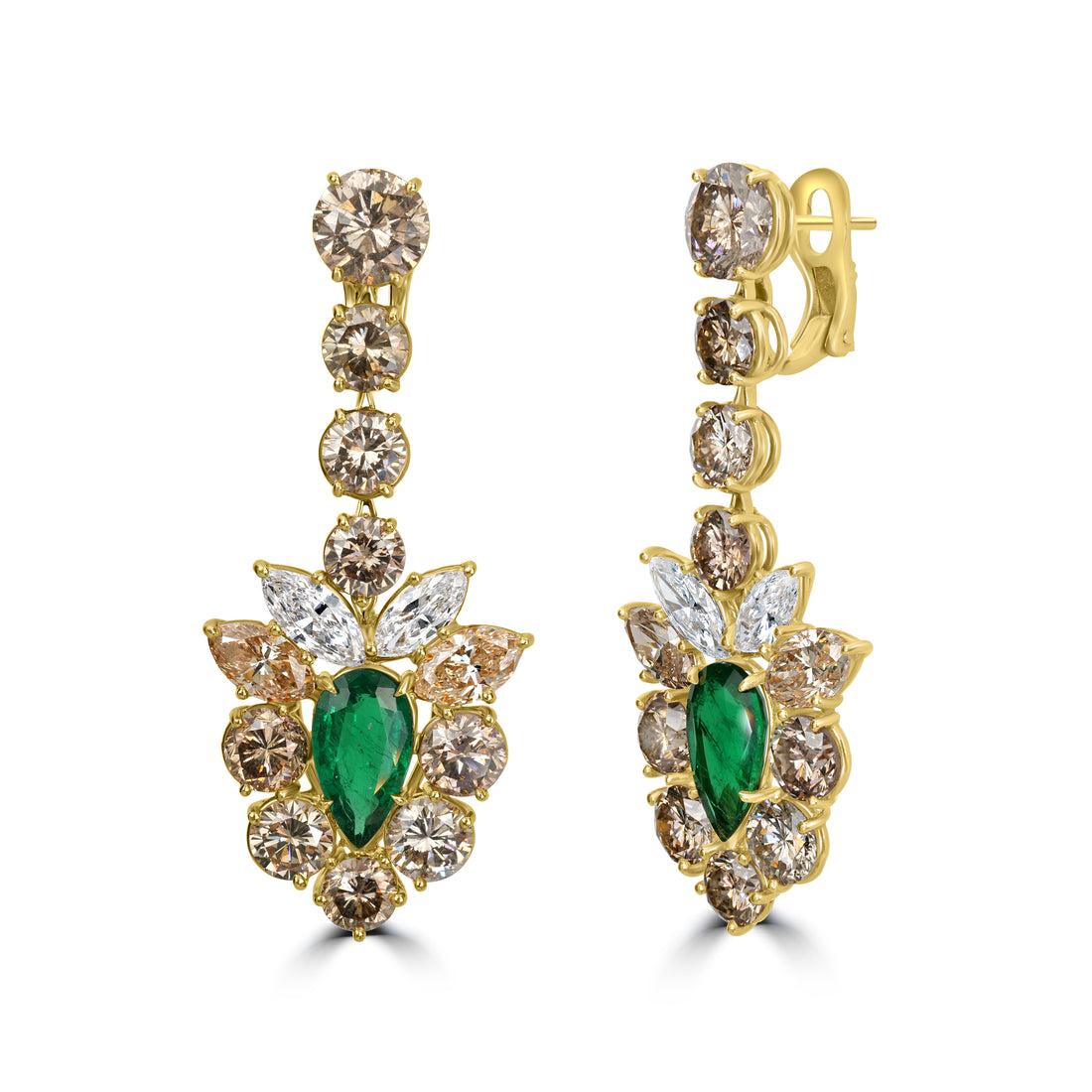 3.88 ct Emerald & Diamond Dangling Earring in 18K Yellow Gold