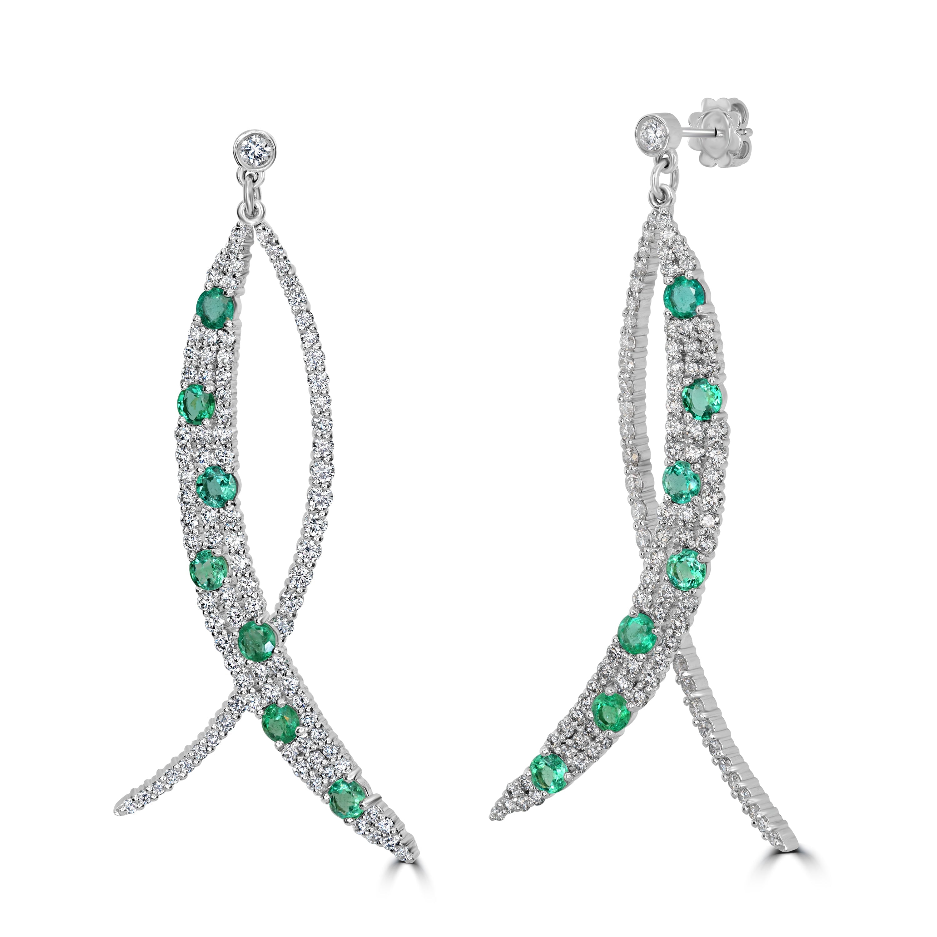 3.07 ct Emerald & Diamond Earring in 14K White Gold (TBC)