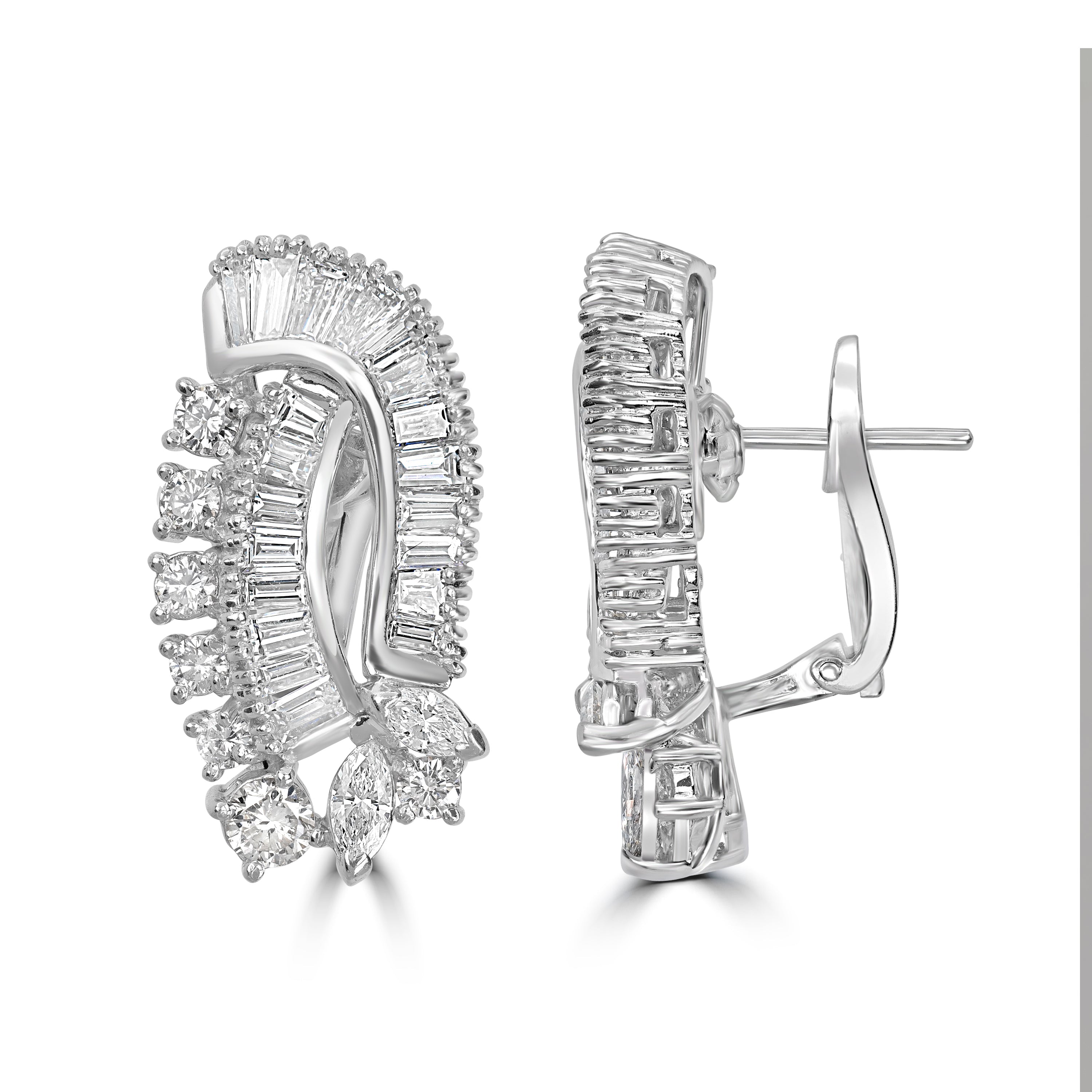 6.61 ct Diamond Earrings in Platinum