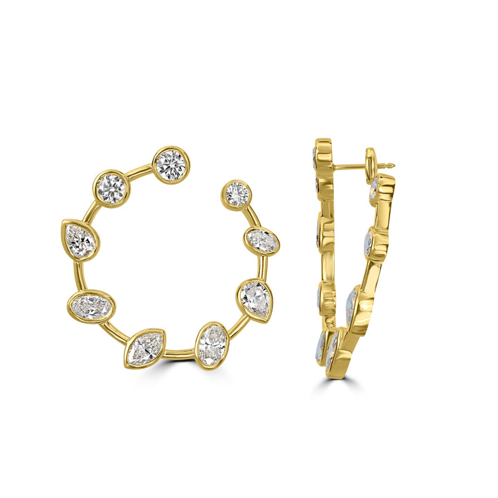 9.08 ctw Diamond Earrings in 18K Yellow Gold - GIA Certified