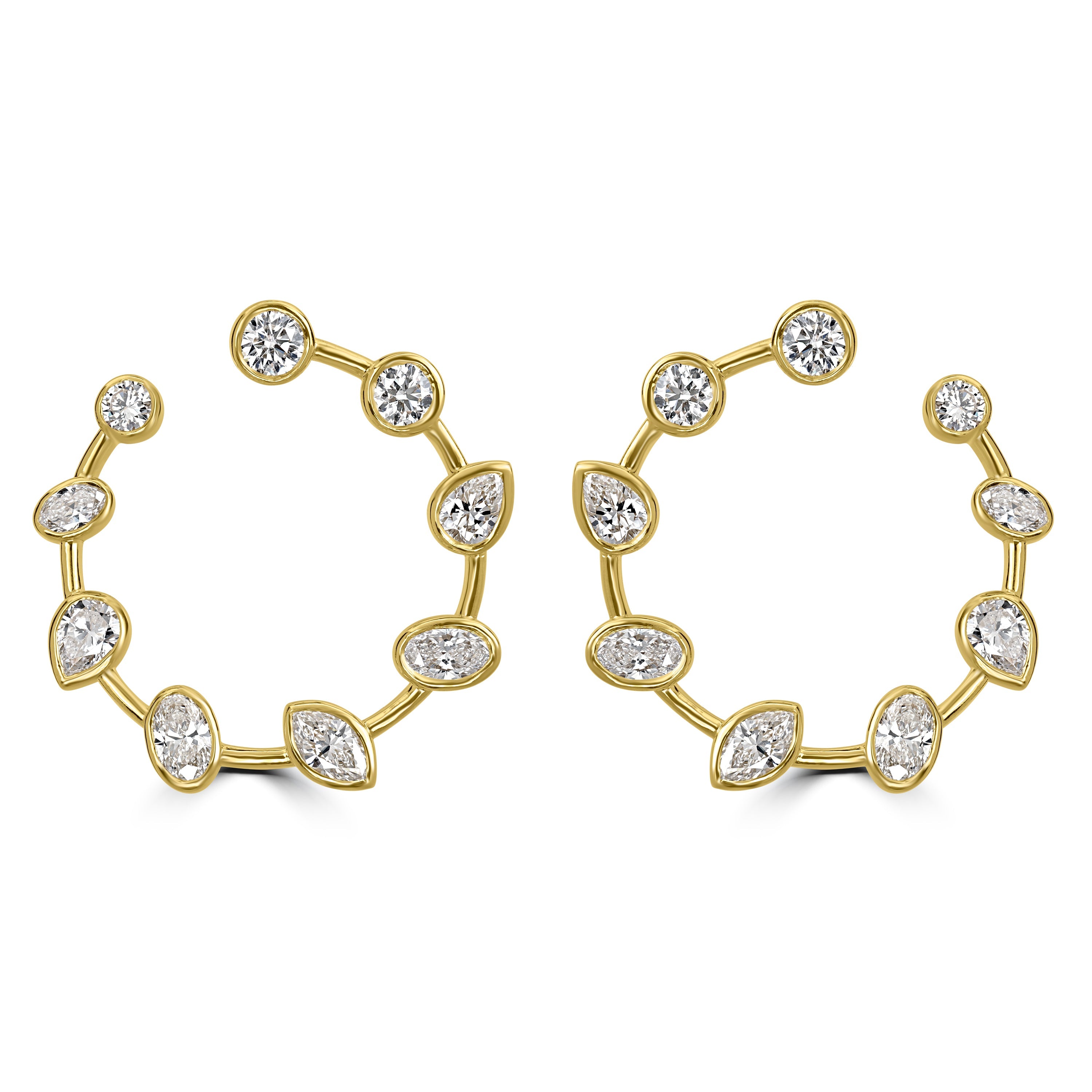 9.08 ctw Diamond Earrings in 18K Yellow Gold - GIA Certified