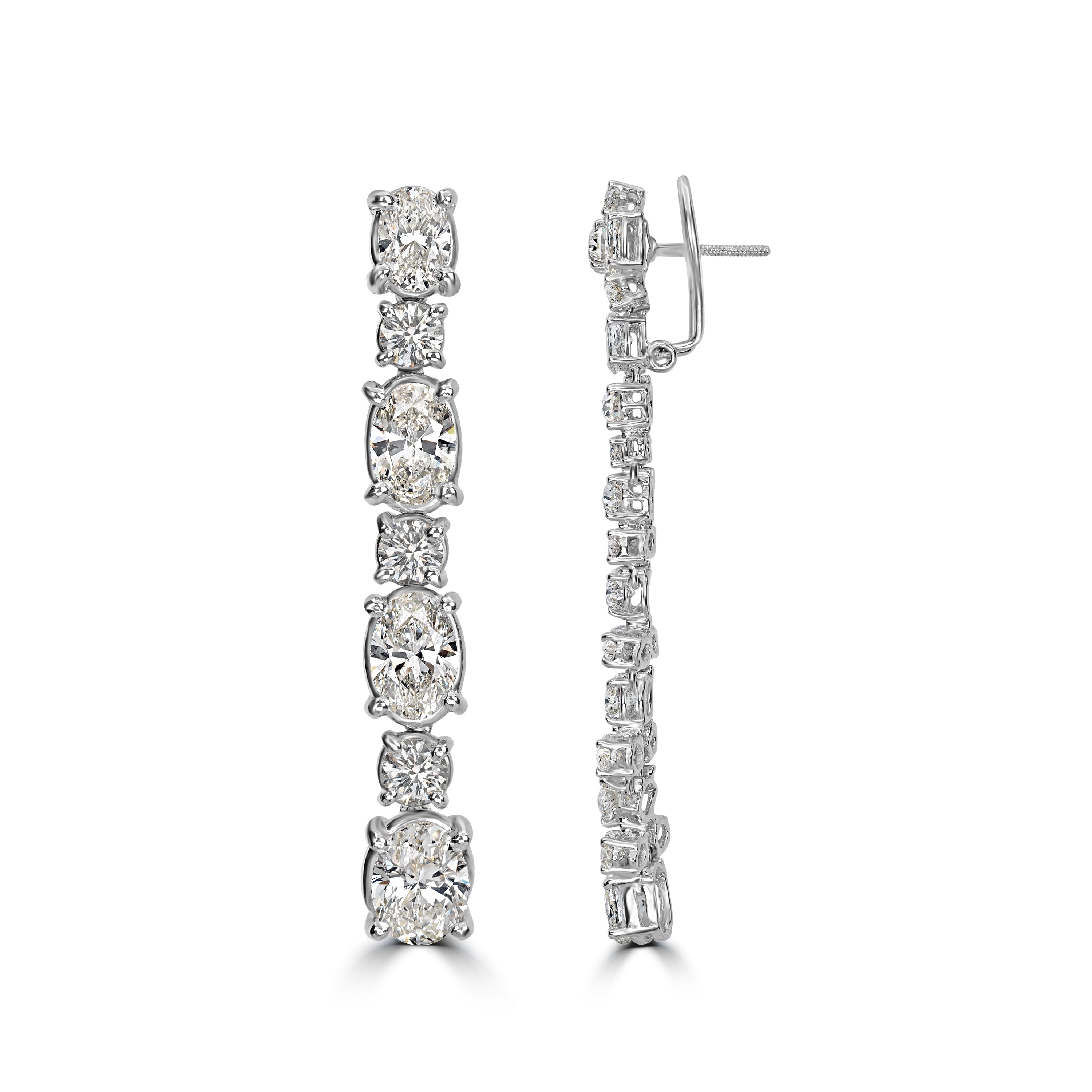 14.82 ct Diamond Earrings in 18K White Gold