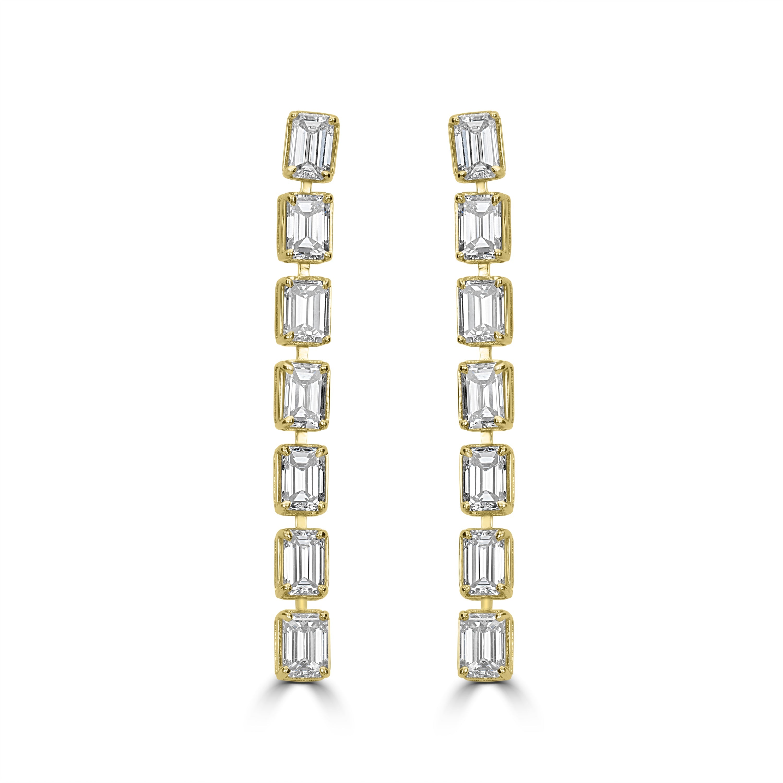 3.60 ct Diamond Earrings in 18K Yellow Gold