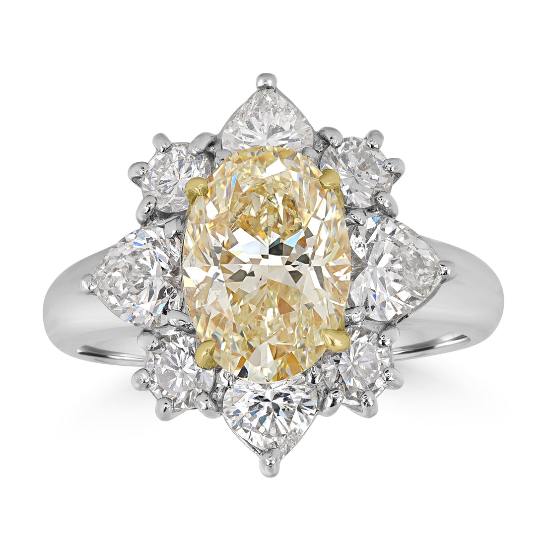 4.91 ctw Solitaire Oval Fancy Yellow Diamond Ring in Platinum - GIA Certified