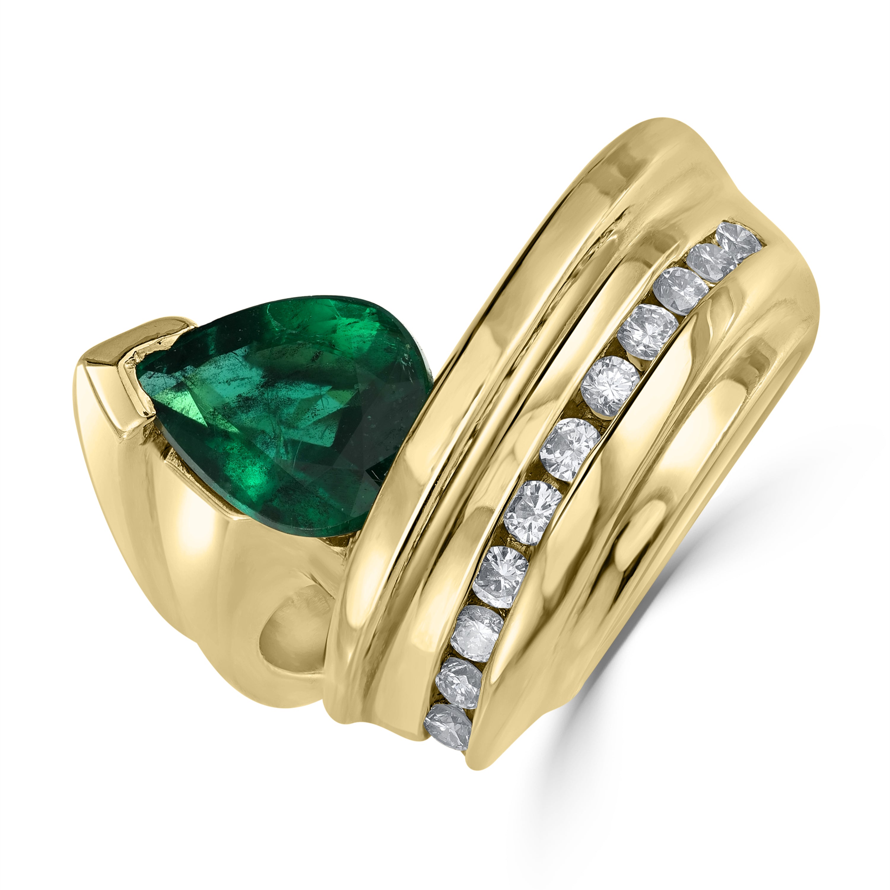 0.80 ct Emerald & Diamond Ring in 14K Yellow Gold