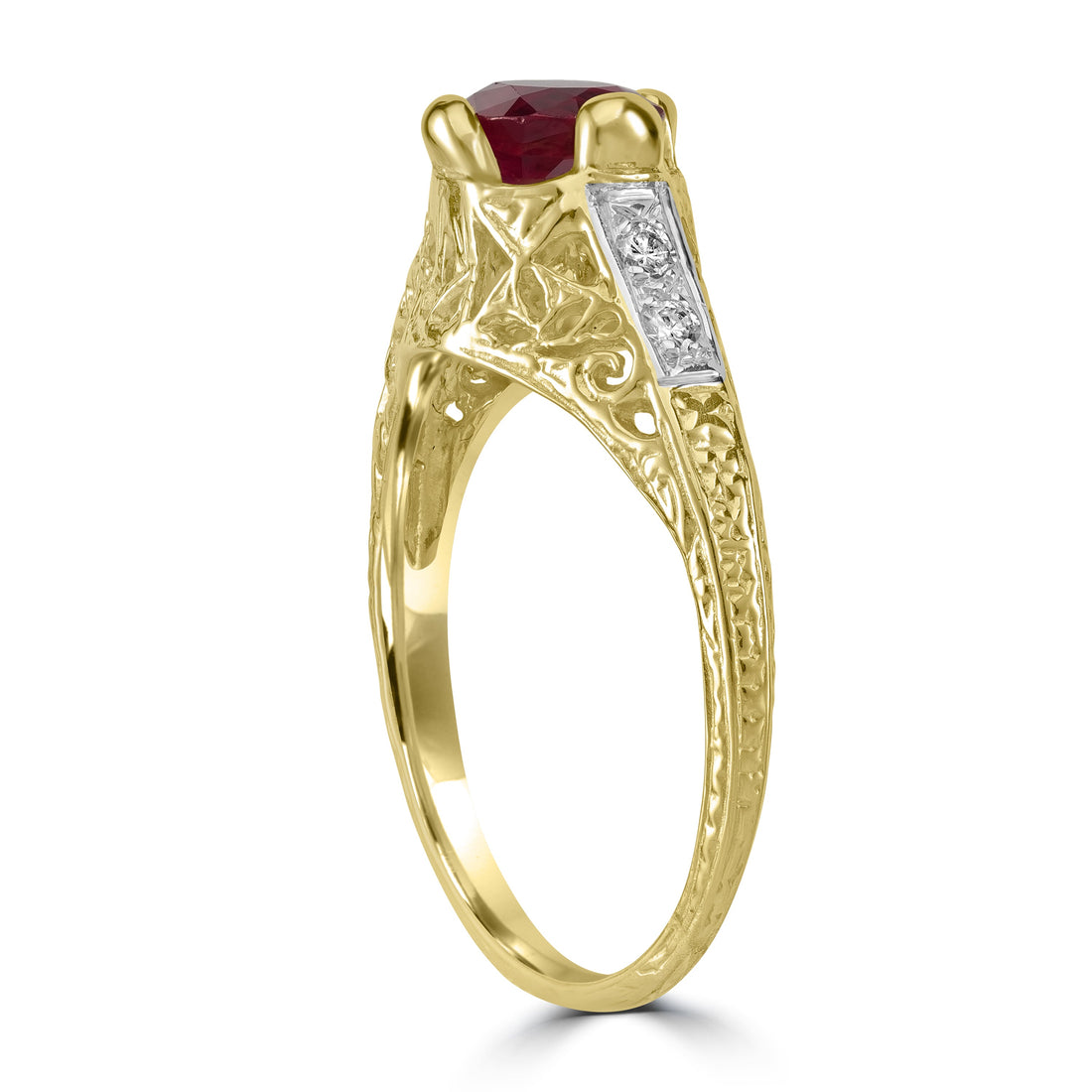 0.75 ct Ruby & Diamond Ring in 14K Yellow Gold