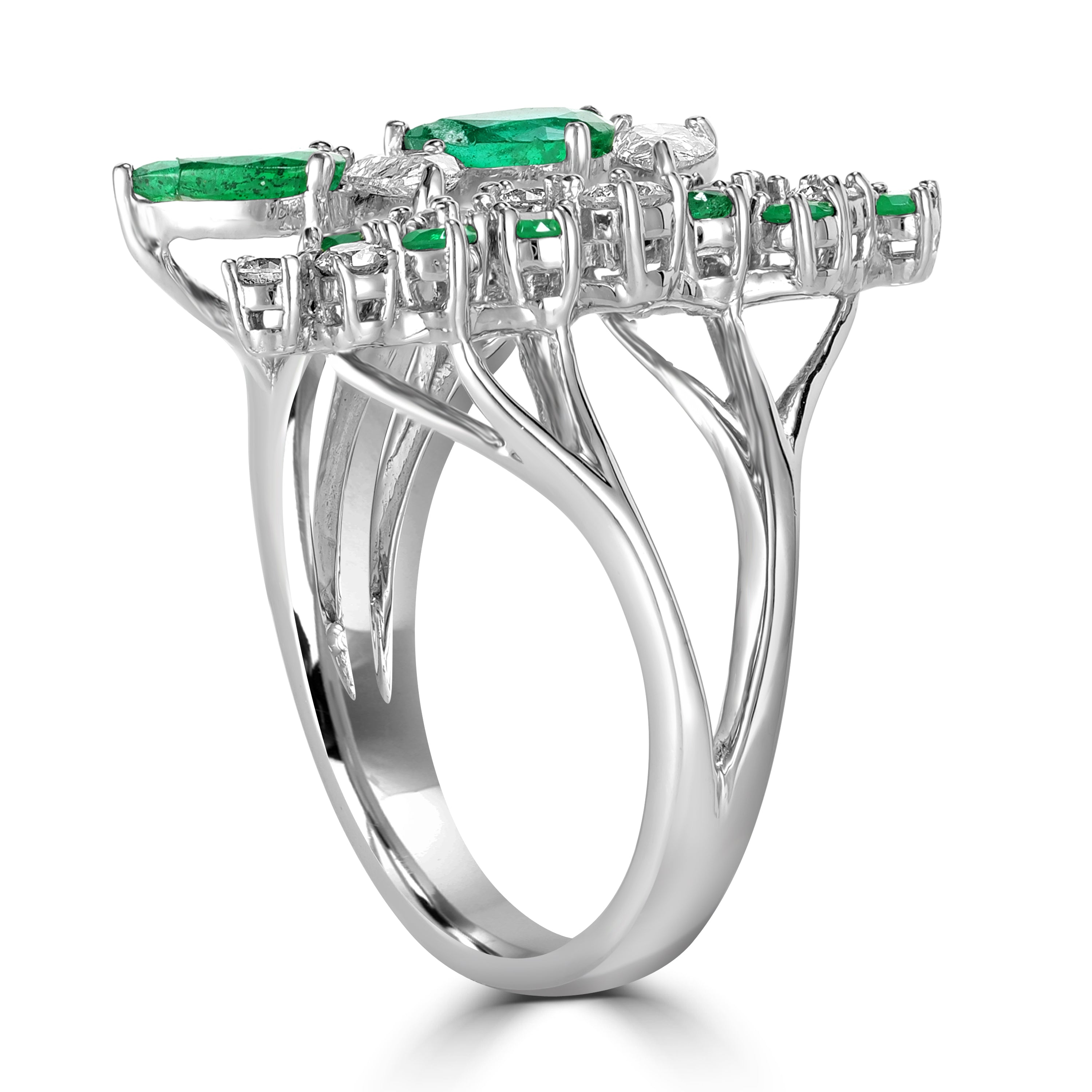 1.55 ct Emerald & Diamond Ring in 18K White Gold