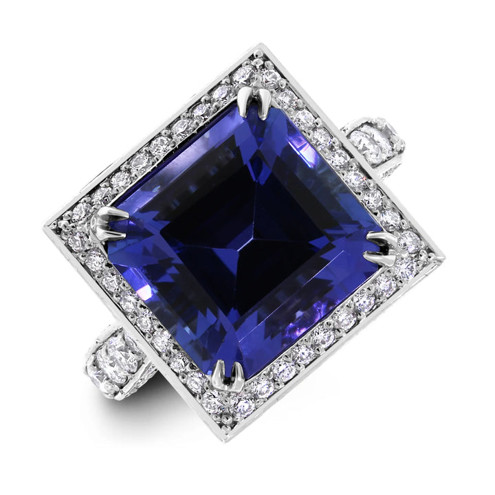 7.52ct Gemstone Tanzanite & Diamond Ring