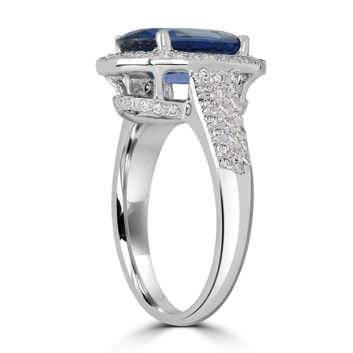 4.42 ct Sapphire & Diamond Ring in 18K White Gold