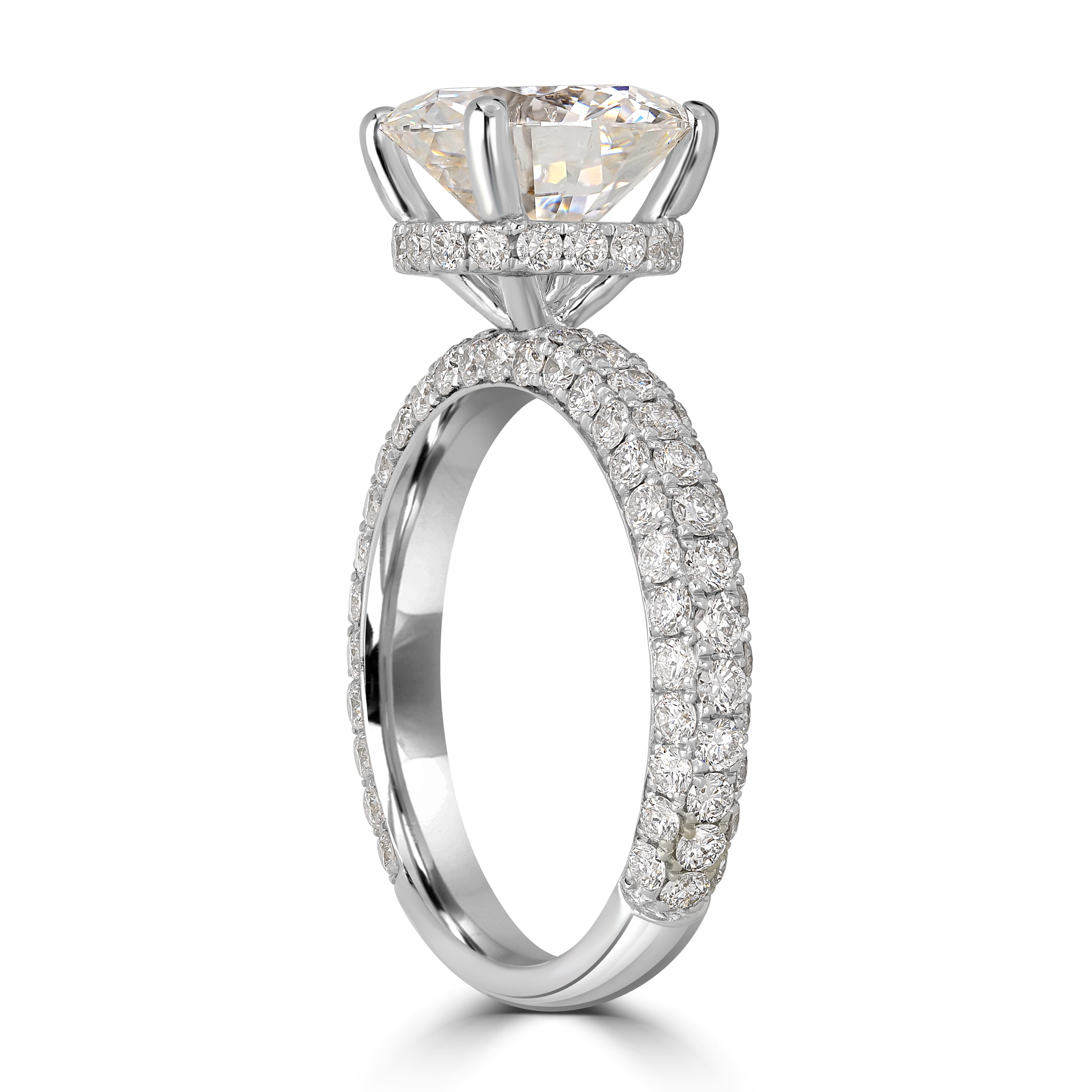 4.42 ctw Solitaire Round Diamond Engagement Ring in 18K White Gold - GIA Certified