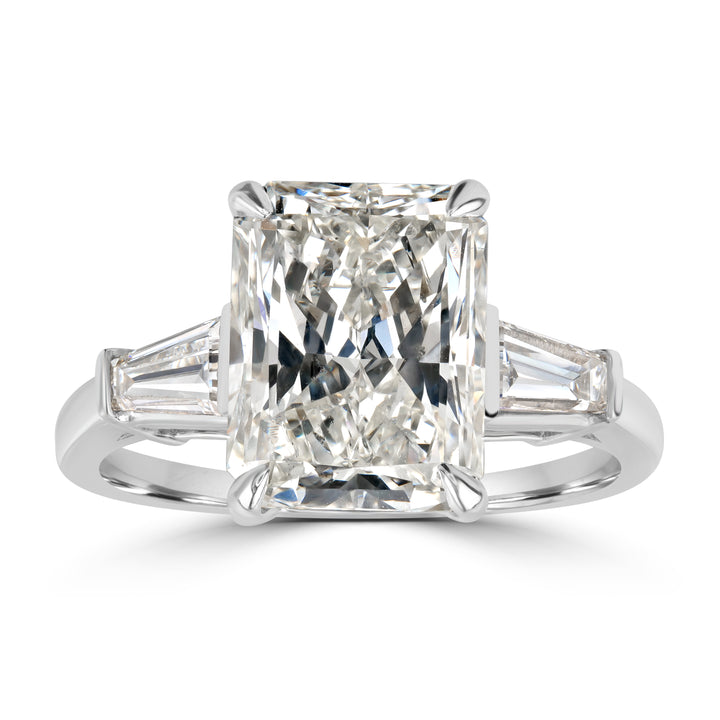 4.02 ct Solitaire Radiant Diamond Engagement Ring in Platinum - EGL Certified