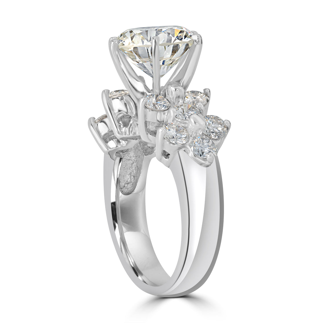 4.01 ct Solitaire Round Diamond Ring in 18K White Gold - EGL Certified