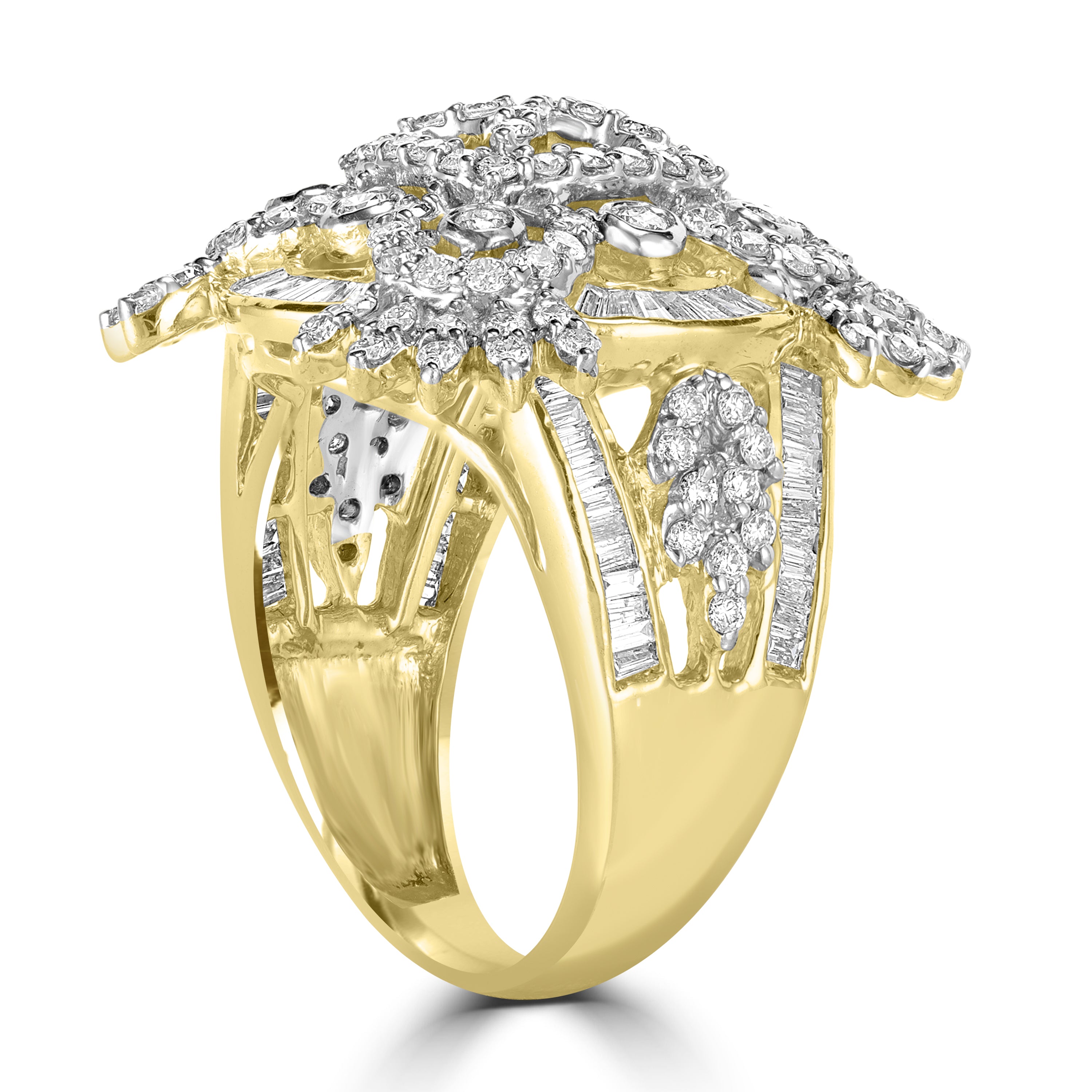2.01 ct Diamond Cluster Ring in 14K Yellow Gold