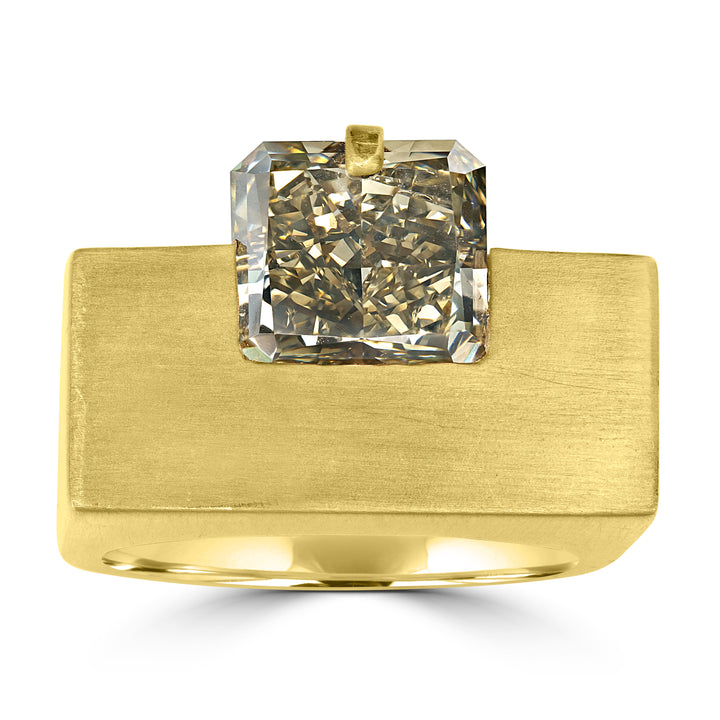 4.02 ct Solitaire Radiant Diamond Ring in 18K Yellow Gold - GIA Certified