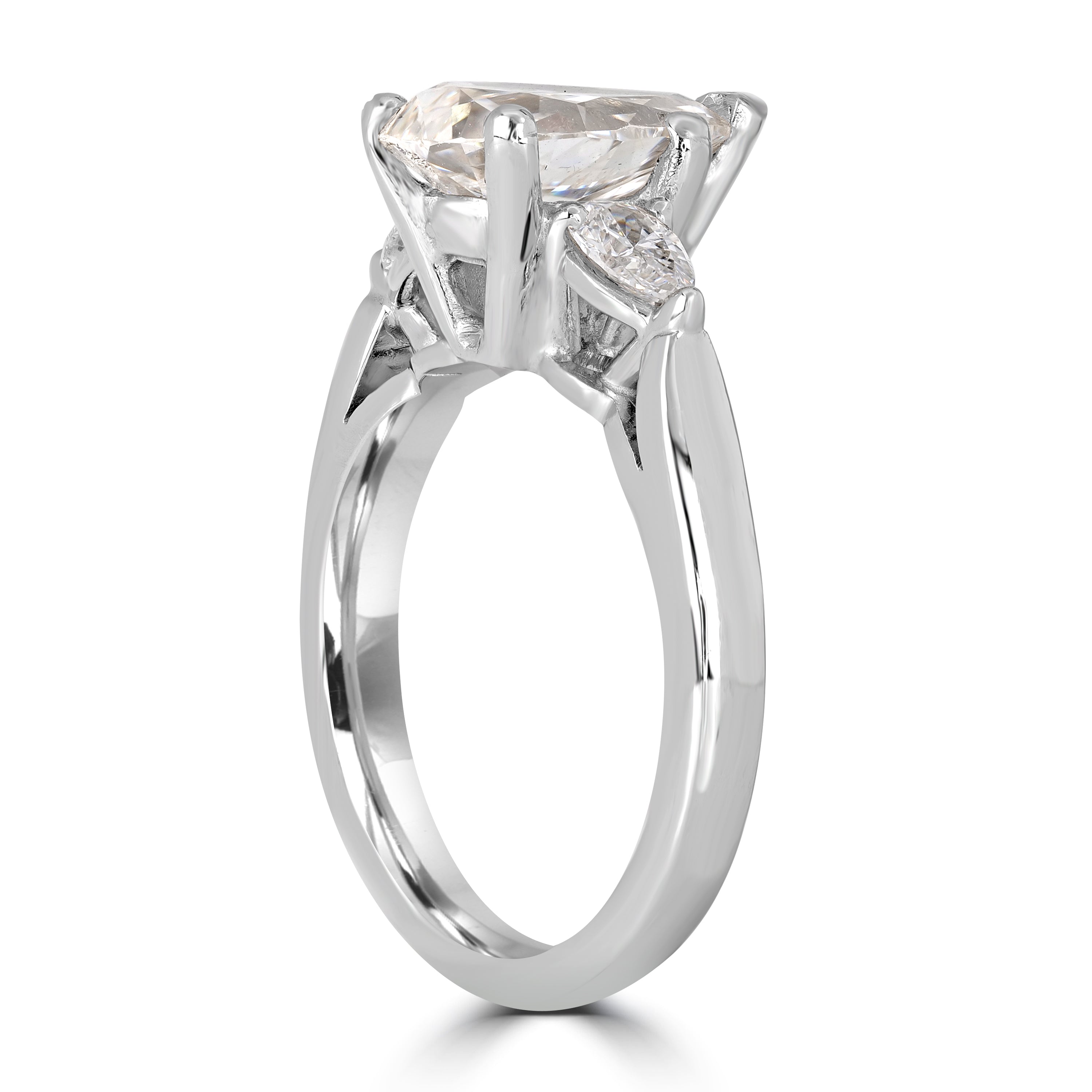2.69 ctw Solitaire Pear Shape Engagement Diamond Ring in Platinum - GIA Certified