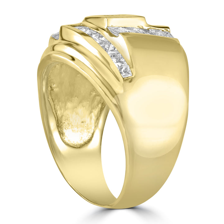 1.83 ct Diamond Ring in 14K Yellow Gold