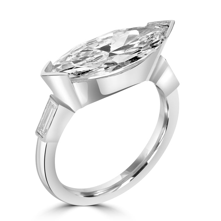 3.93 ct Diamond Ring in 18K White Gold  (3.63 ct Center - GIA Certified)