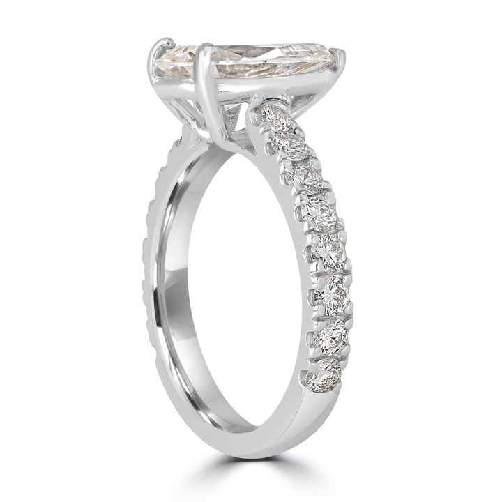 2.01 ct Pear Shape Solitaire Engagement Ring in 18K White Gold