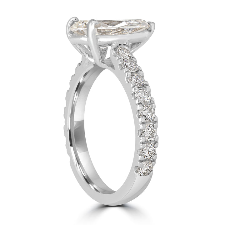 2.01 ct Pear Shape Solitaire Engagement Ring in 18K White Gold