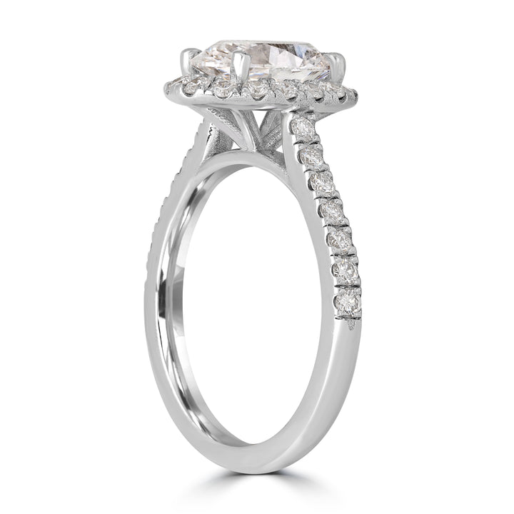 1.70 ct Solitaire Oval Shape Engagement Ring in 18K White Gold