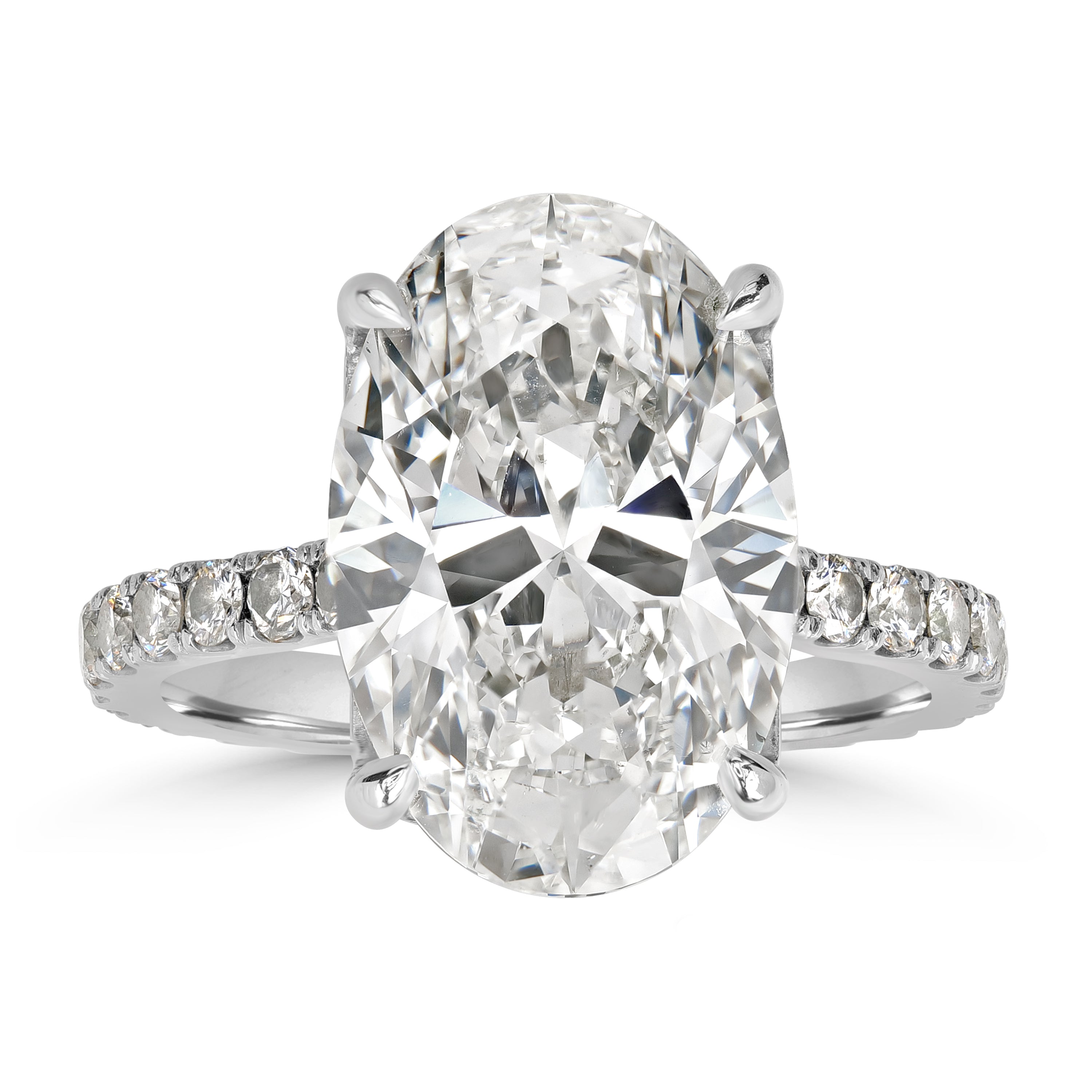 7.07 ctw Solitaire Oval Shape Engagement Ring in Platinum - GIA Certified