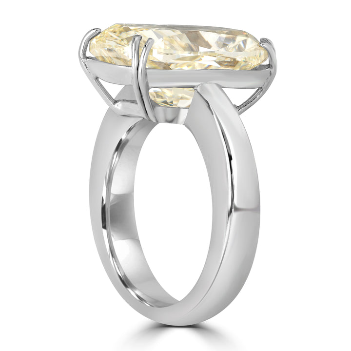 11.58 ct Solitaire Cushion Cut Engagement Ring in 18K White Gold