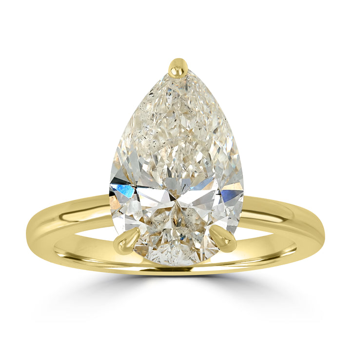 3.01 ct Solitaire Pear Shape Engagement Diamond Ring in 18K Yellow Gold