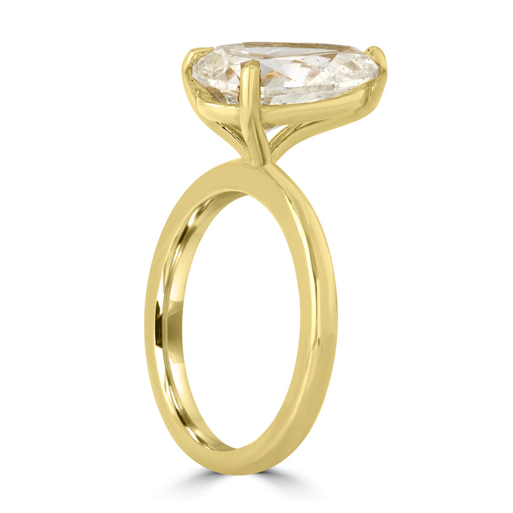 3.01 ct Solitaire Pear Shape Engagement Diamond Ring in 18K Yellow Gold
