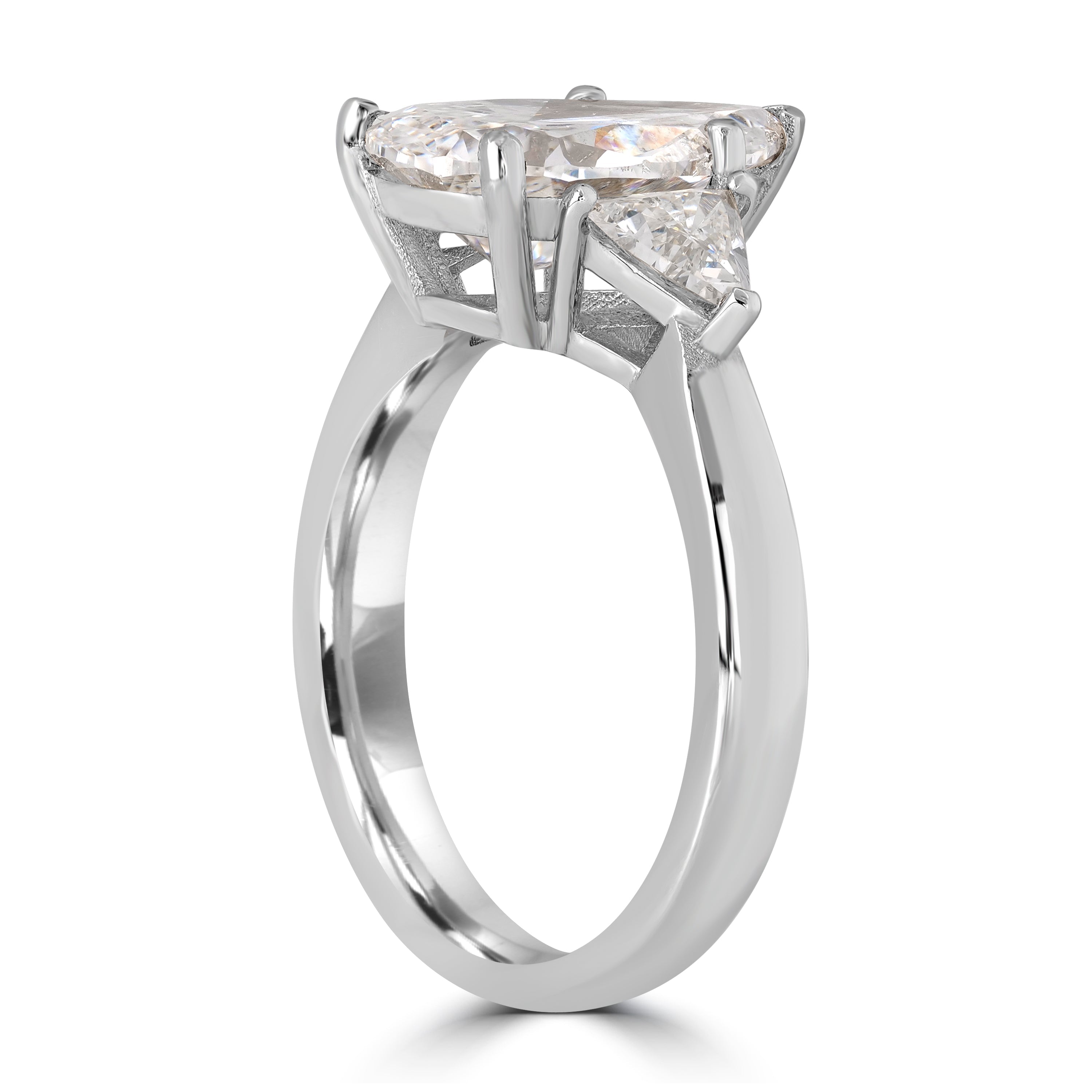 3.61 ctw Solitaire Pear Shape Engagement Diamond Ring in 18K White Gold