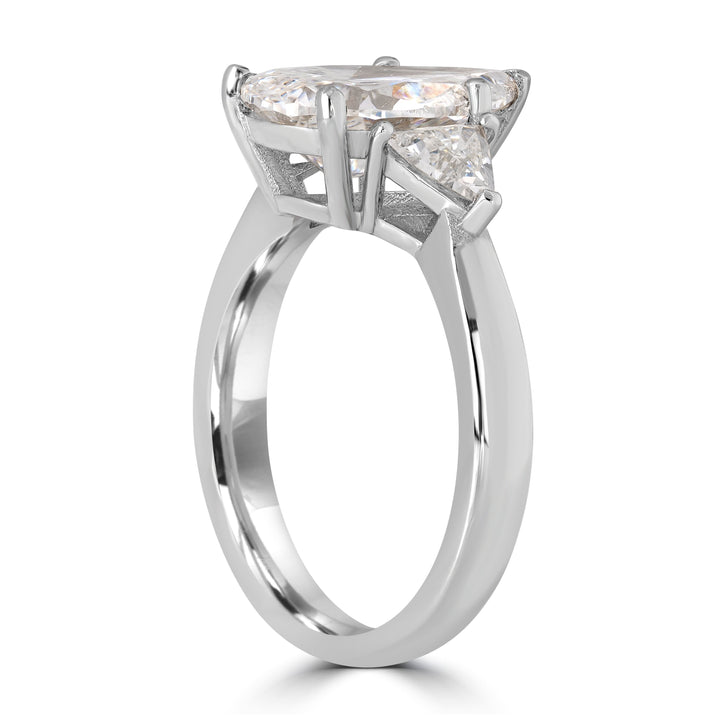 3.61 ctw Solitaire Pear Shape Engagement Diamond Ring in 18K White Gold
