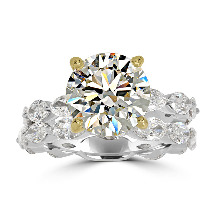 8.02 ctw Round Diamond Engagement Ring Set in 18K White Gold - GIA Certified