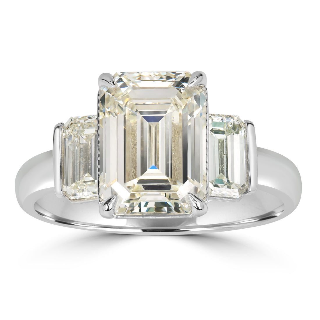 4.00 ct Solitaire Emerald Cut Diamond Engagement Ring in Platinum - GIA Certified