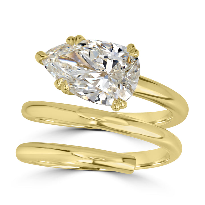 3.29 ct Solitaire Pear Shape Diamond Ring in 18K Yellow Gold - GIA Certified