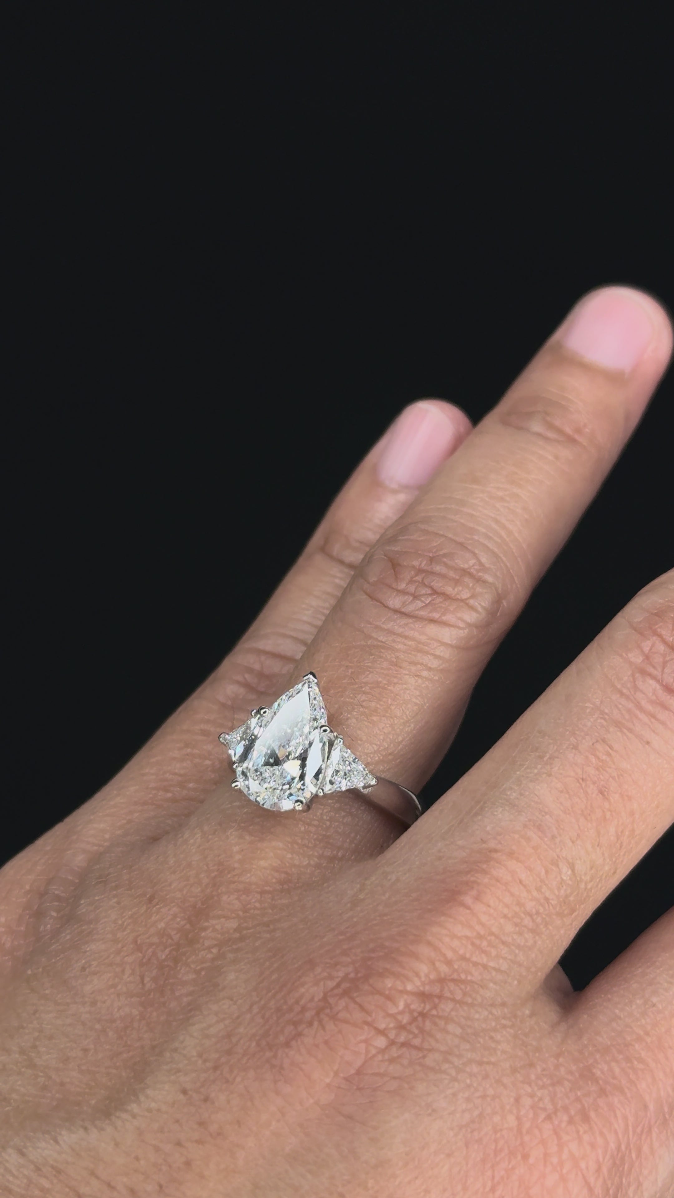 3.61 ctw Solitaire Pear Shape Engagement Diamond Ring in 18K White Gold