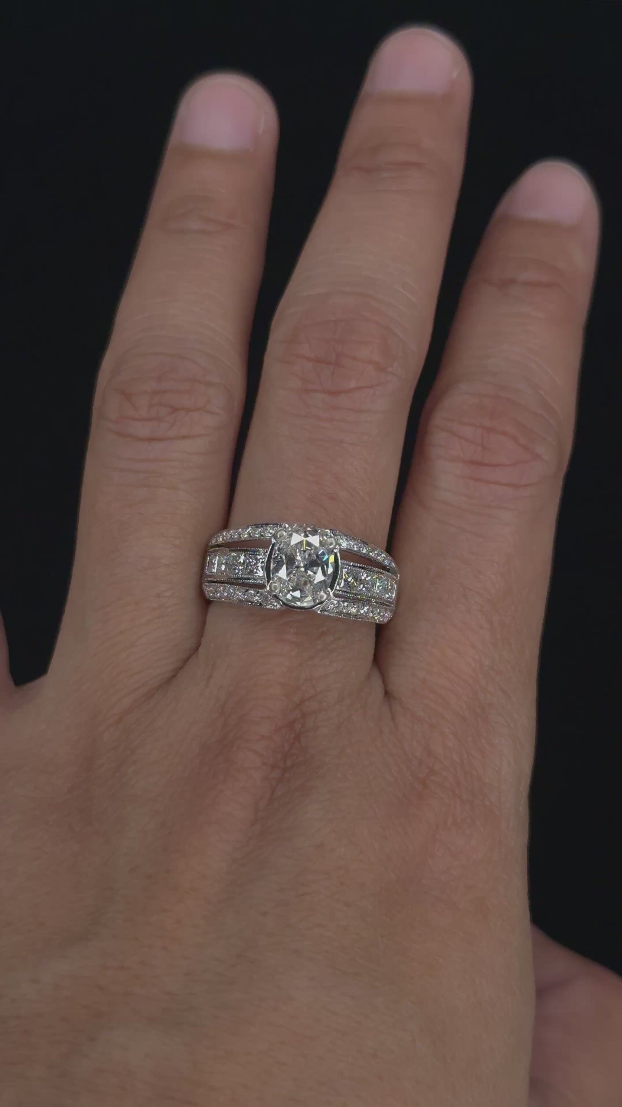 2.81 ctw Solitaire Oval Diamond Engagement Ring - EGL Certified