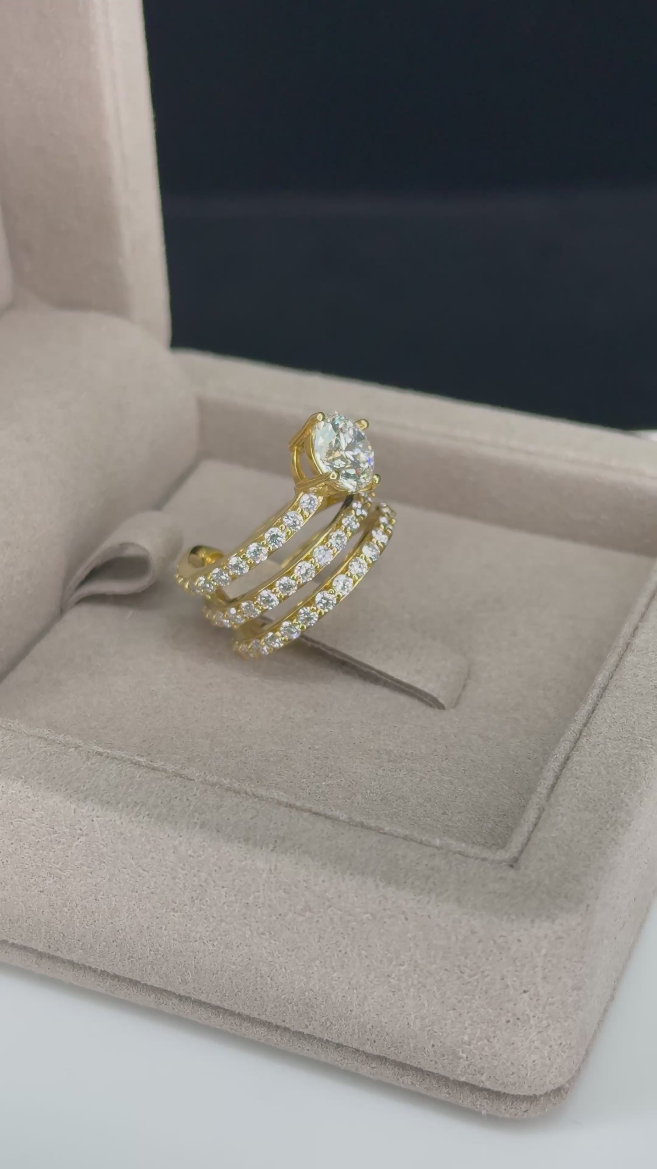 4.24 ctw Solitaire Octagon Shape Diamond Fashion Ring in 18K Yellow Gold -  GIA Certified