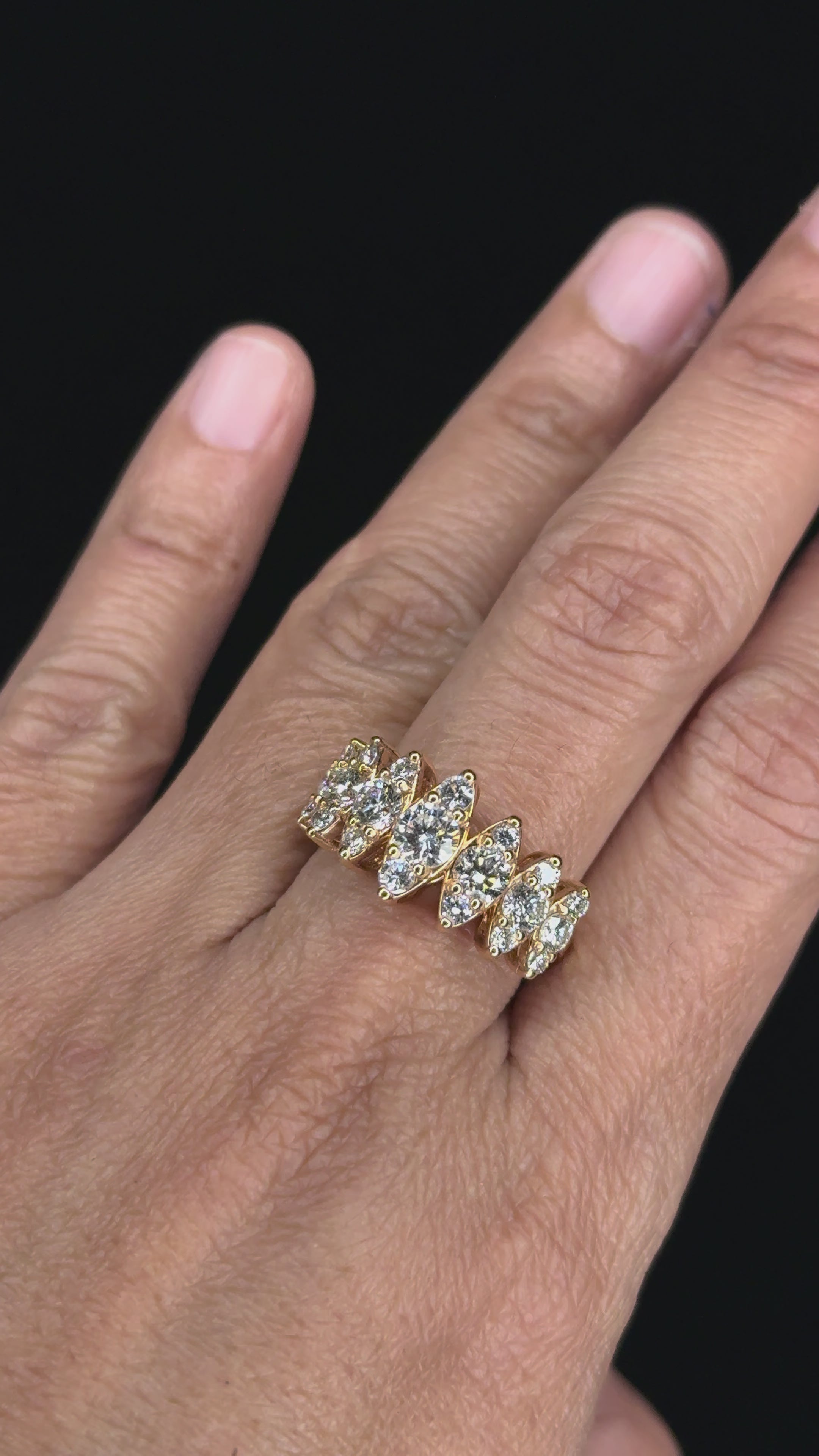 2.09 ct Diamond Ring in 18K Yellow Gold